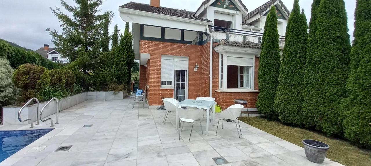 Chalet Con Piscina, Sauna Y Jacuzzi Cerca Del Mar A Media Hora De Bilbao Y Santander El Puente  Dış mekan fotoğraf