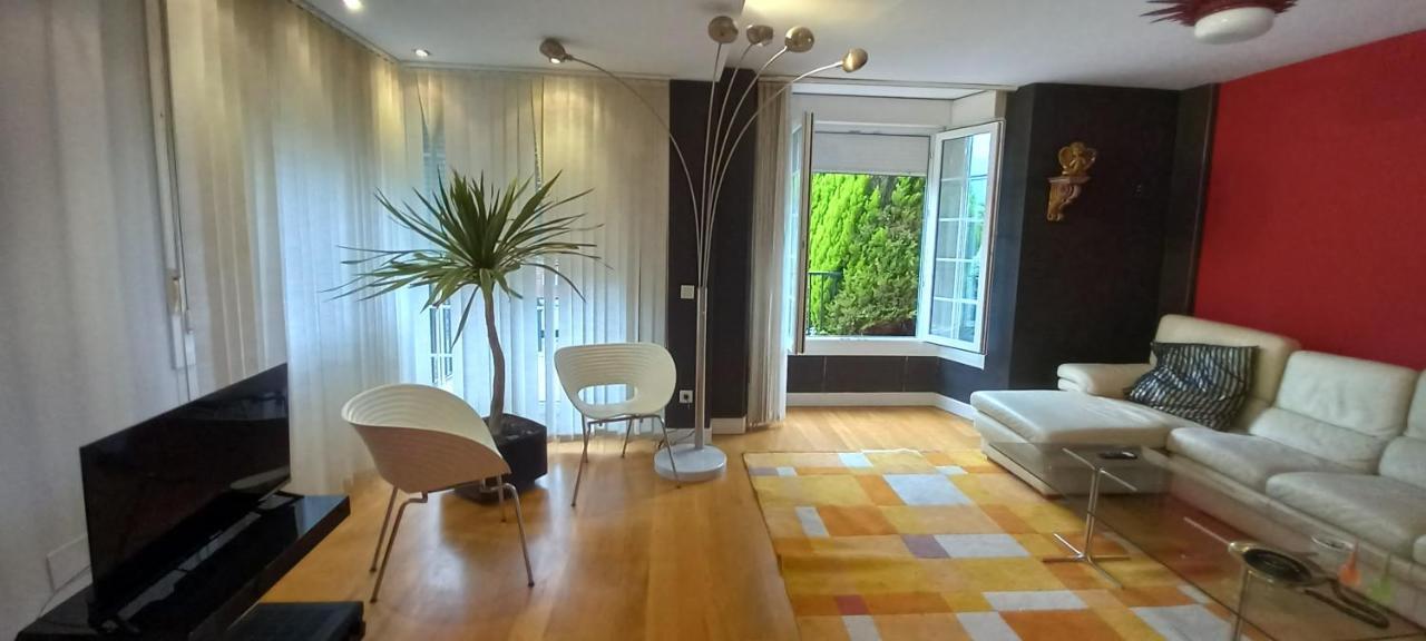 Chalet Con Piscina, Sauna Y Jacuzzi Cerca Del Mar A Media Hora De Bilbao Y Santander El Puente  Dış mekan fotoğraf